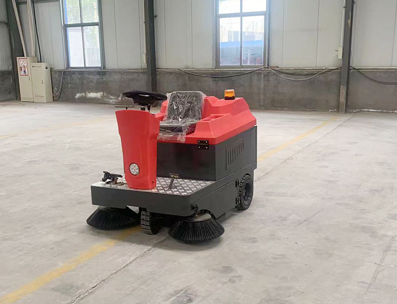 怎樣去檢查電動(dòng)掃地車(chē)的變速器是否有問(wèn)題